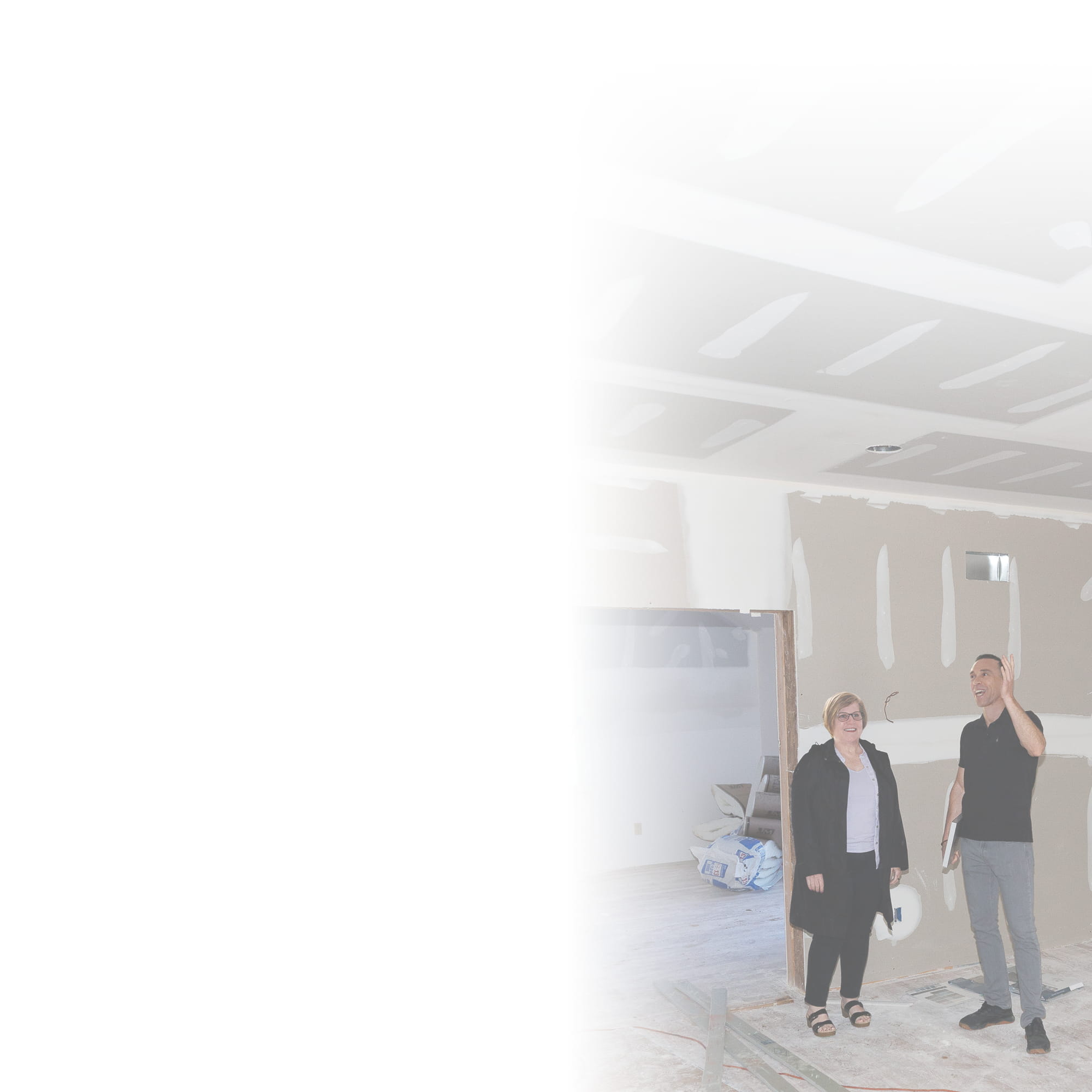 General Contractor discussing new home construction with NJ homeowner